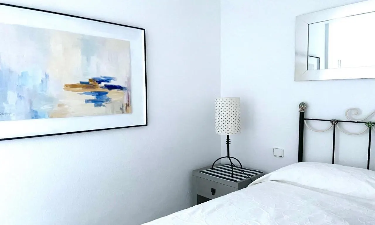 Appartement Apartaluz Marbella Costabella ,Satelite, Wifi, Pk
