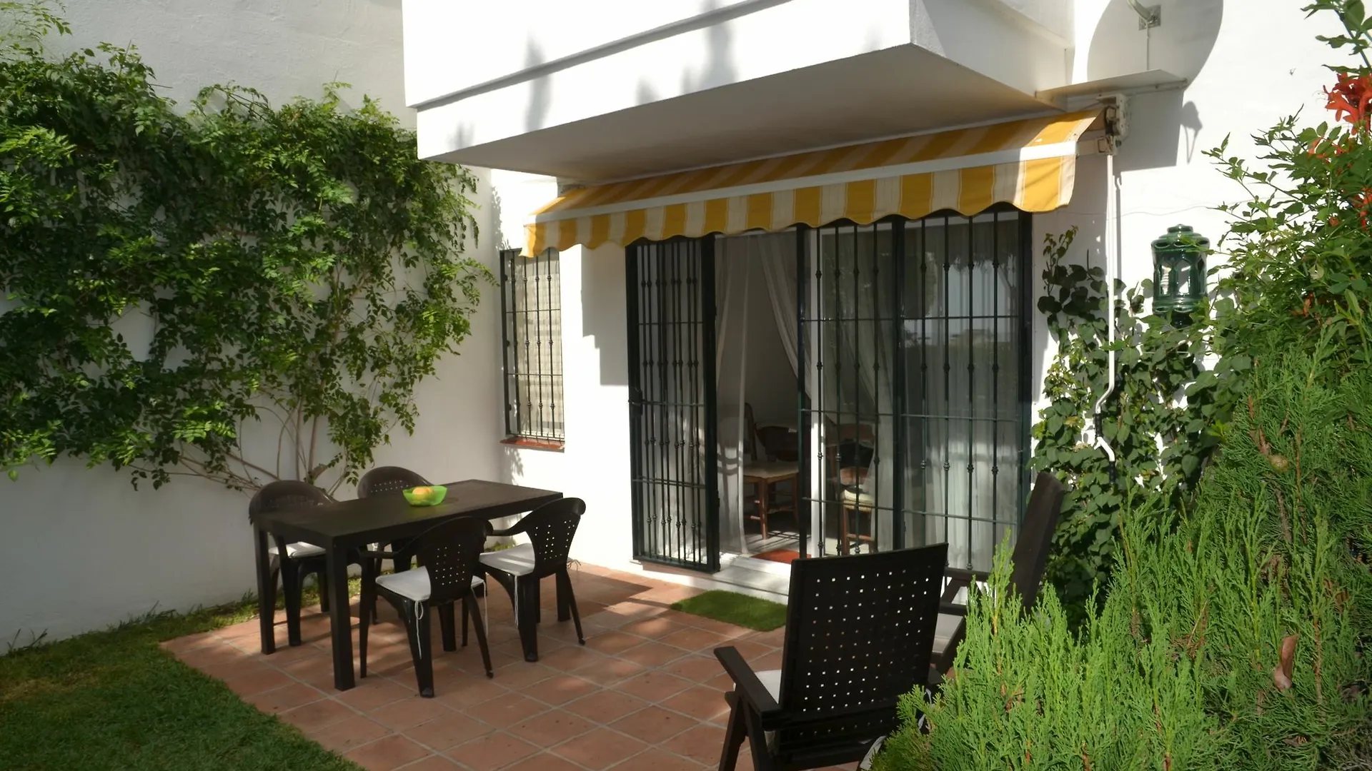 Apartaluz Marbella Costabella ,Satelite, Wifi, Pk Appartement